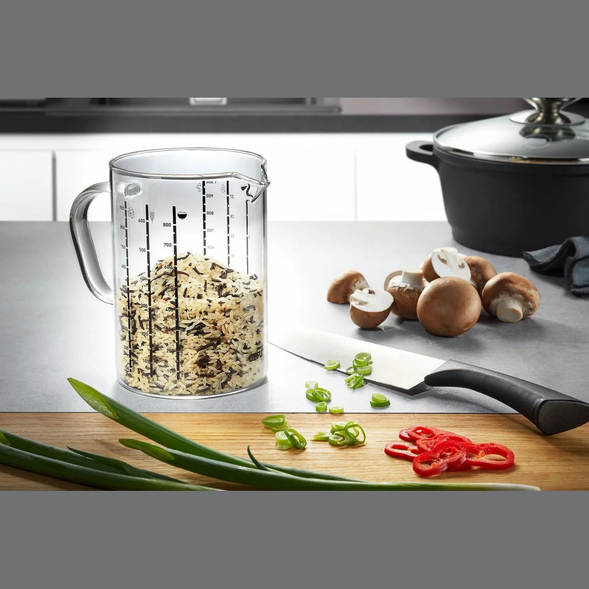 GEFU Messbecher METI, 1000 ml, hitzebeständiges Glas, präzise Markierungen 2