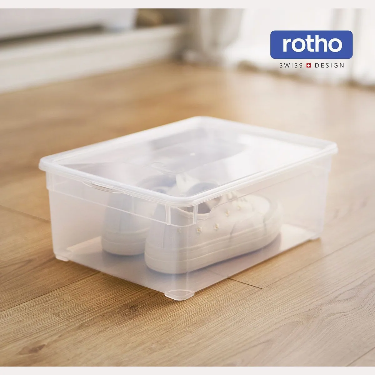 Rotho CLEAR Stapelbox 10L, transparentes Design, platzsparend & stapelbar 3