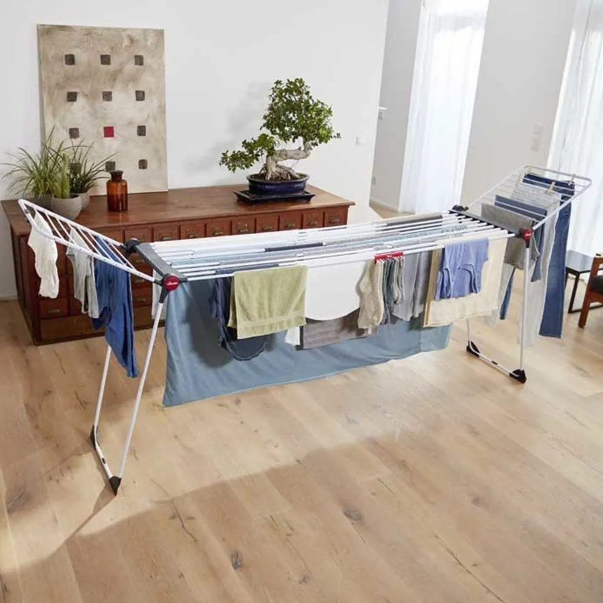 Vileda INFINITY Flex Wäscheständer, ausziehbar auf 304 cm, flexibles Design 2