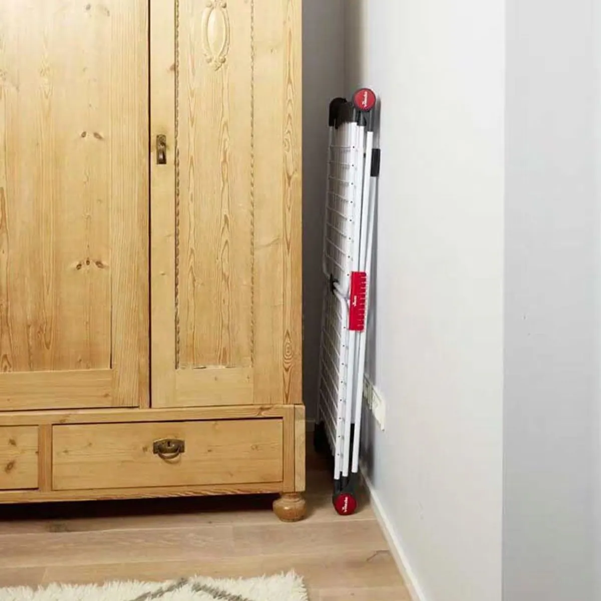 Vileda INFINITY Flex Wäscheständer, ausziehbar auf 304 cm, flexibles Design 5
