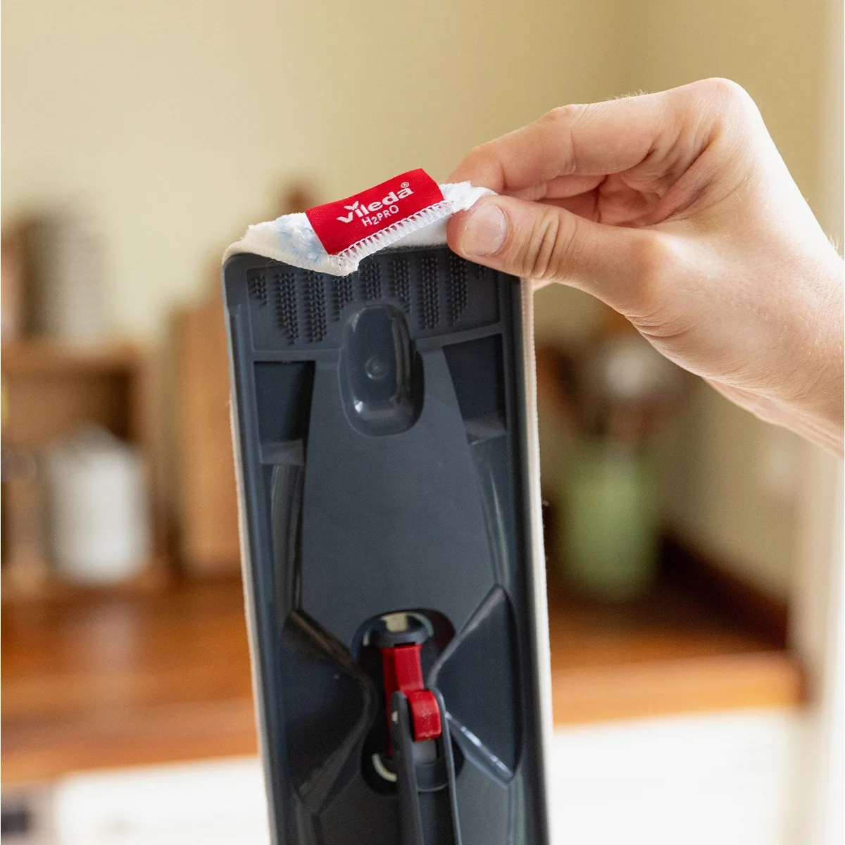 Vileda H2Pro Flatmop Ersatzbezug, leistungsstarke Mikrofasern, waschbar bis 60 °C 3